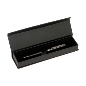 BL-168, Bolígrafo Monza. Bolígrafo metálico con detalles cromados en punta y clip, tinta de escritura negra. Incluye estuche individual.